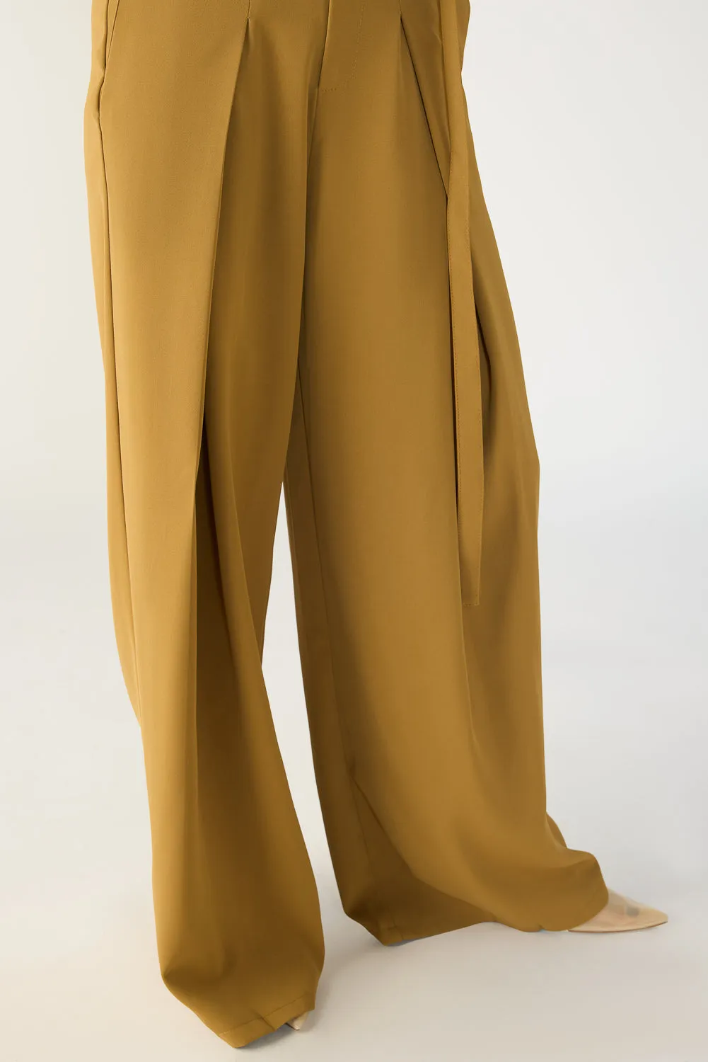 Clay Brown Belted Flared Korean Pants