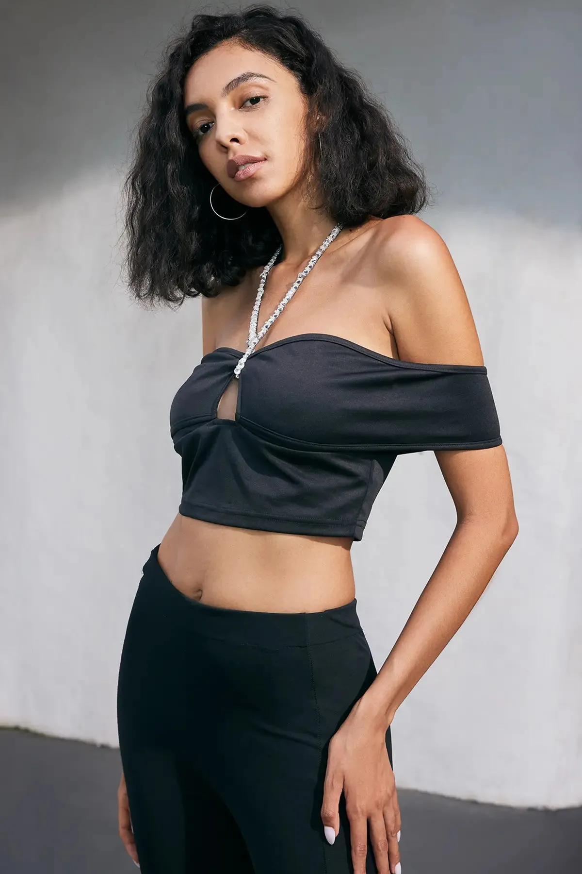 Cut Out Tie Neck Crop Top