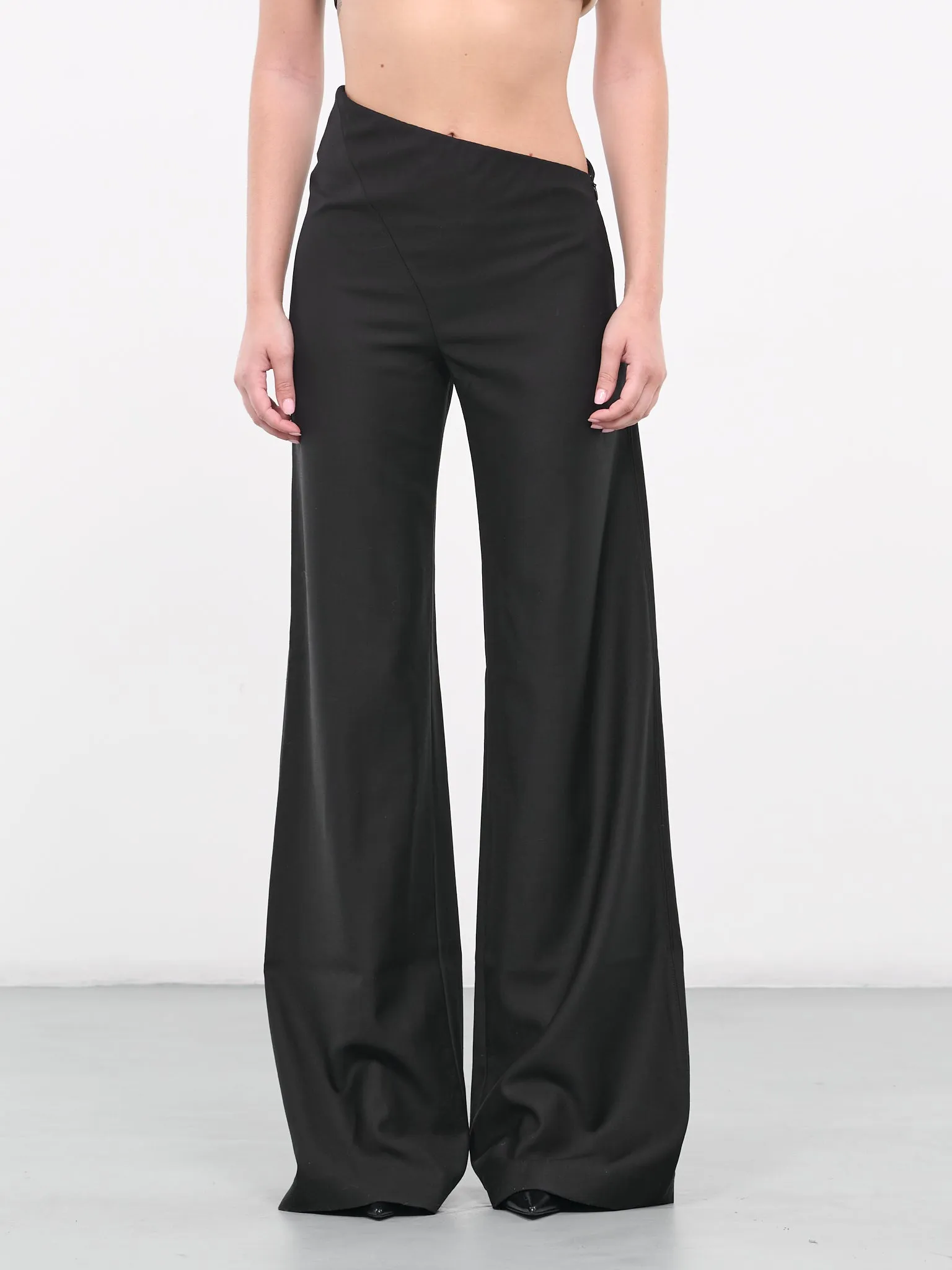 Diagonal Trousers (TR-B01-BLACK)