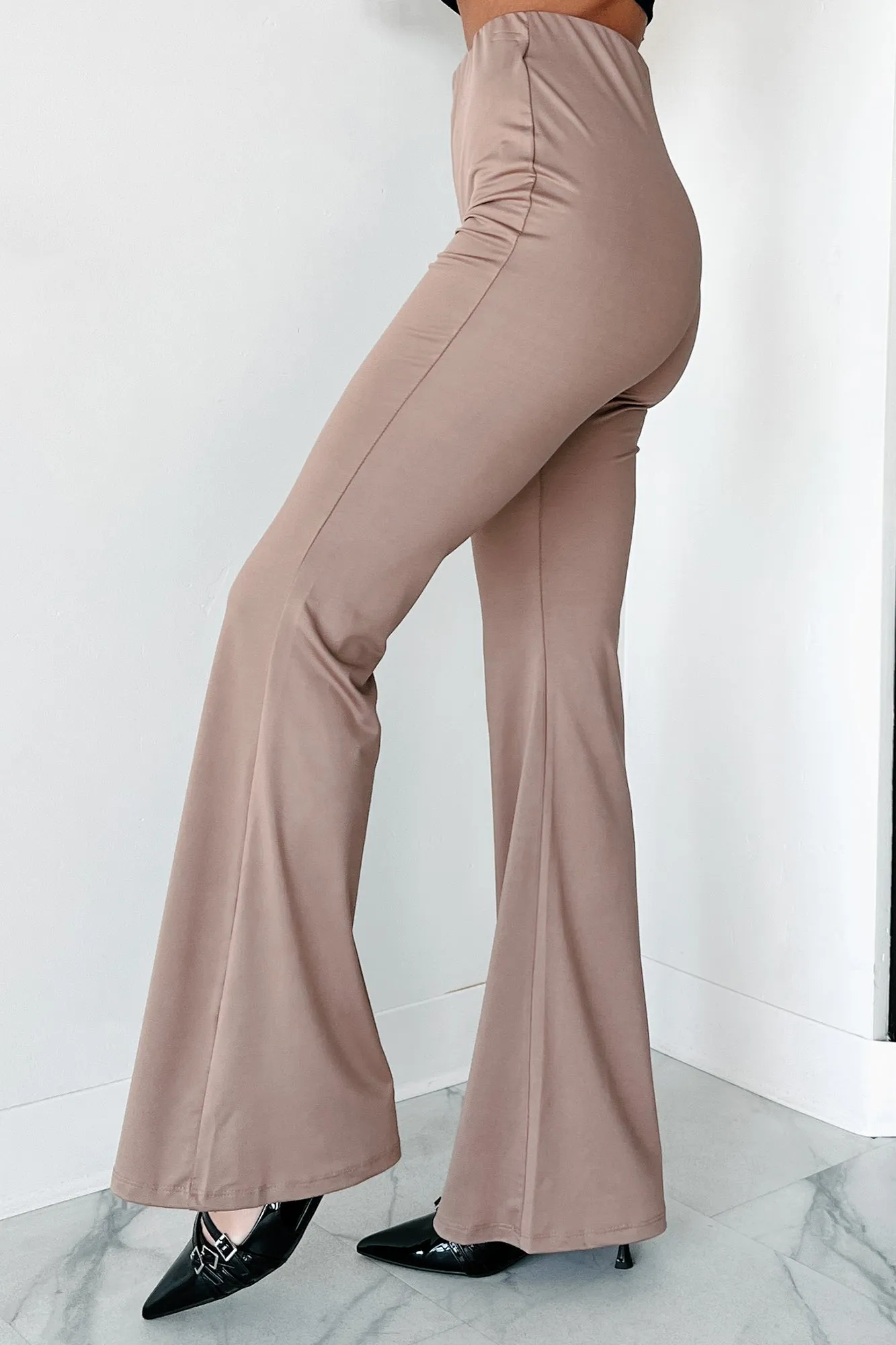 Indecisive Mood Elastic Waist Flare Pants (Mocha)