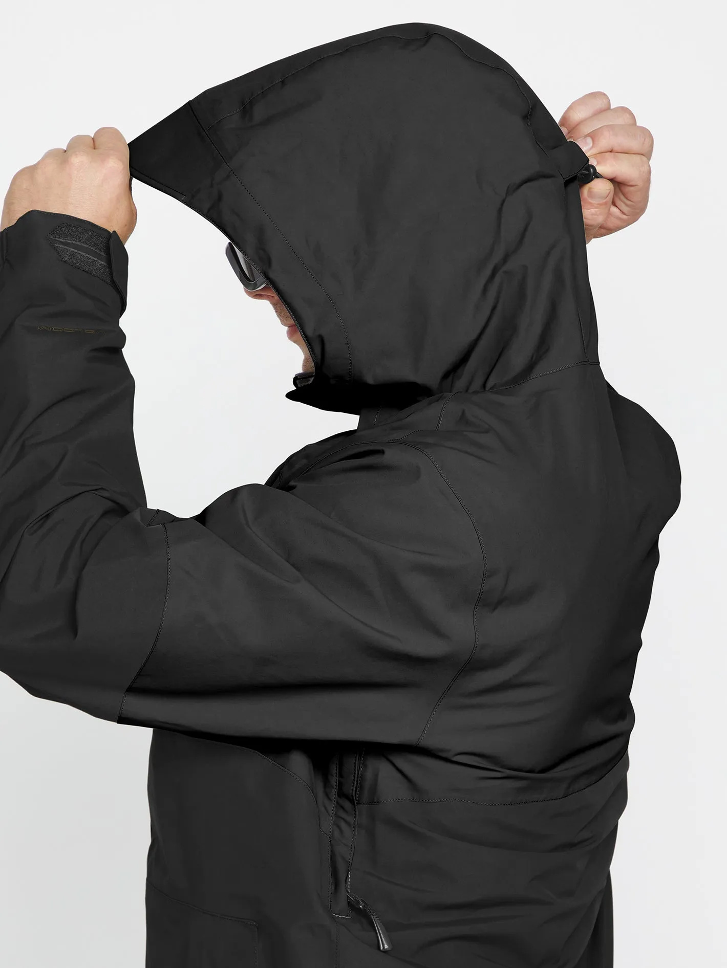 L Gore-Tex Jacket - Black