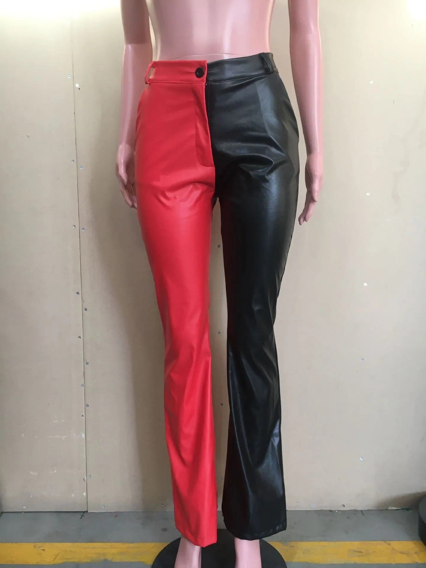 Matching PU flared pants（AY1626）