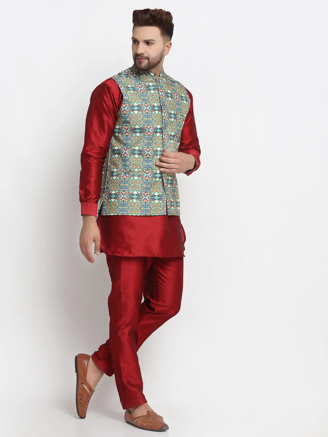 Men's Silk Blend Maroon Kurta With Pyjama & Multi Printed Nehru Jacket - Benstoke