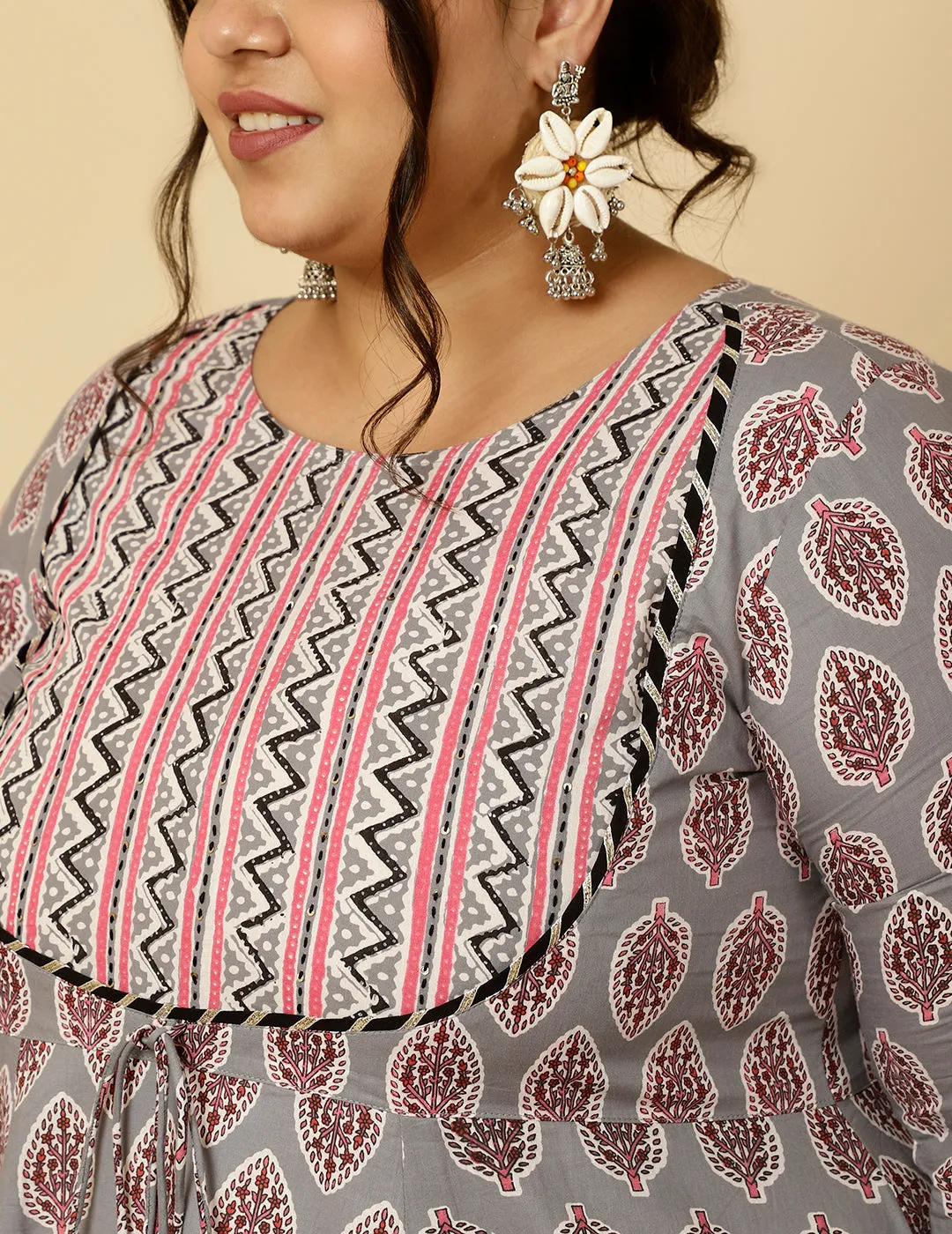 Plus Size Grey Ethnic Printed Flared Kurta With Zig-Zag Printed Pants And Dupatta