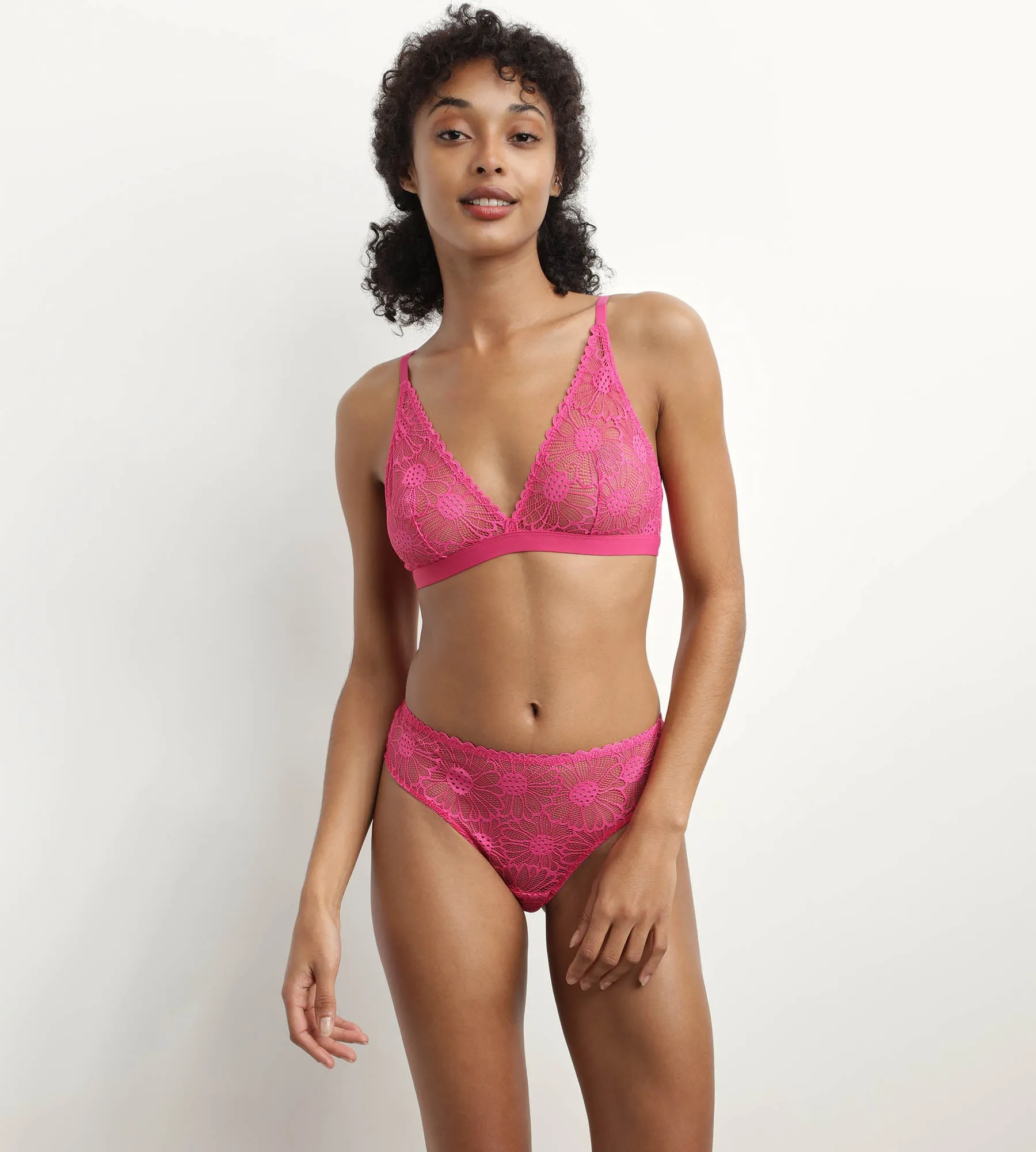 Soutien-gorge triangle en tulle et dentelle Fuchsia Fais-Moi Une Fleur