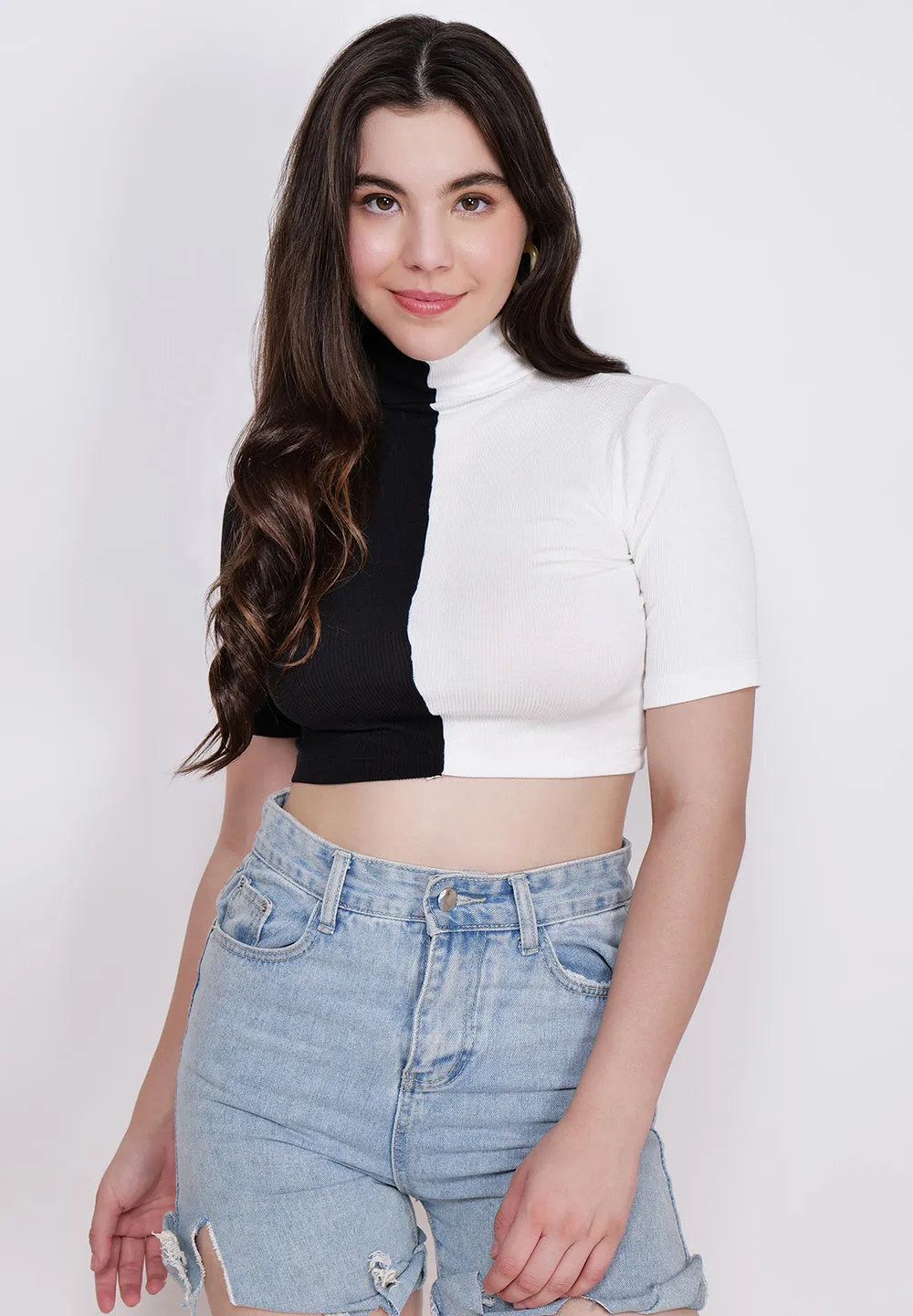 Women White & Black High Neck Fitted Crop Top